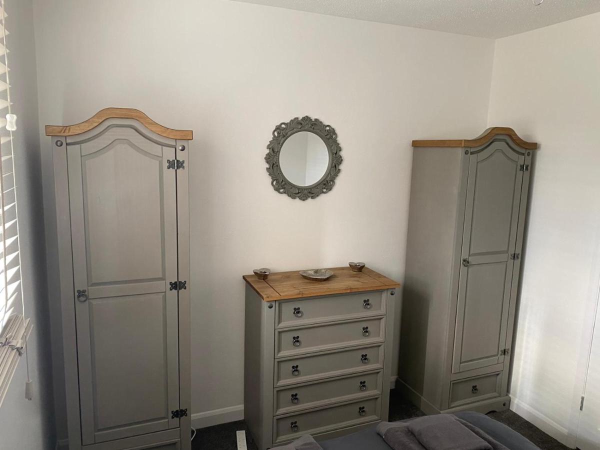 Riverside Park Ground Floor Apartment - St Neots Bagian luar foto